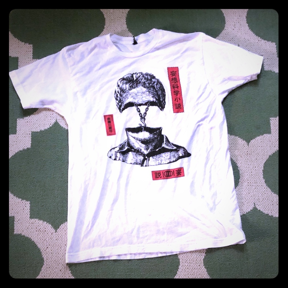 Men’s graphic tee